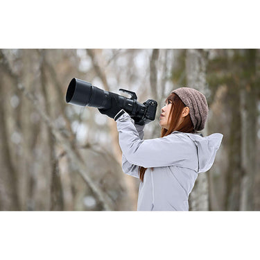 Nikon Z8 Full Frame FX Hybrid Mirrorless Camera 180-600mm Lens Kit