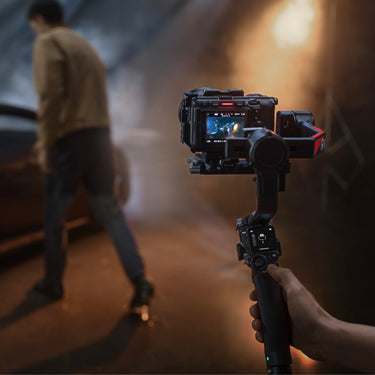 DJI RS 4 Pro Enhanced 3-Axis Gimbal Stabilizer with Extended Battery & Dual Motors