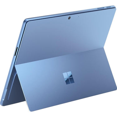 Microsoft Surface Pro Copilot+ PC 13", OLED (11th Edition) Bundle