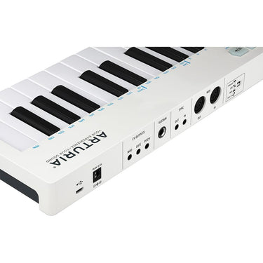 Arturia KeyStep 32-Key MIDI Controller and Sequencer Keyboard, White