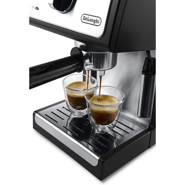 DeLonghi 15 Bar Pump Driven Espresso/Advance Cappuccino Machine - Black