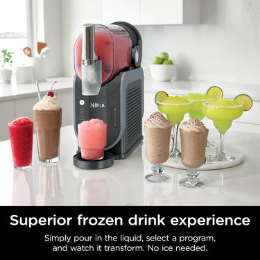 Ninja SLUSHi 88 oz. Frozen Drink & Slushie Machine (Renewed) + Ninja Slushie Tote Bag