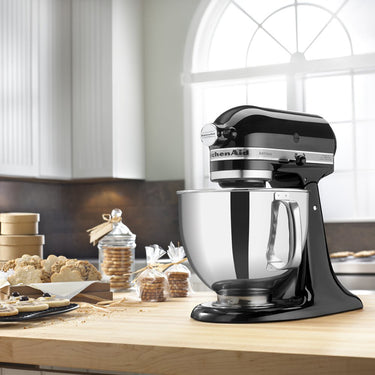 KitchenAid Artisan Series 5-Quart Tilt-Head Stand Mixer in Onyx Black - KSM150PSOB