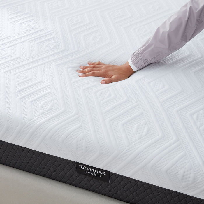Simmons Beautyrest BRX-800 King 10" Hybrid Coil and Memory Foam Mattress-in-Box