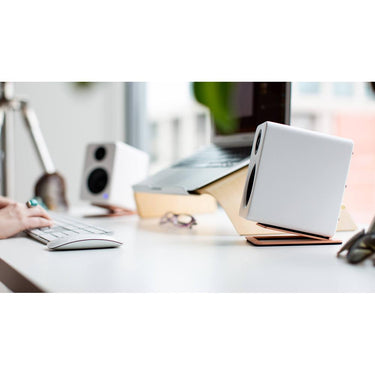 Kanto YU2MW Powered Desktop Speakers Pure - Matte White/Blanc
