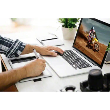 Sony CEA-G80T 80GB CFexpress Type A Memory Card TOUGH + LCSU21 Camera Case Bundle