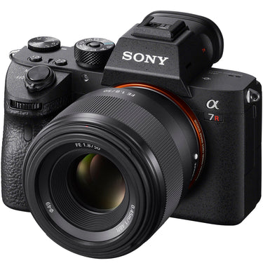 Sony a7R III Mirrorless Full Frame Camera + 50mm F1.8 FE Lens SEL50F18F Kit Bundle