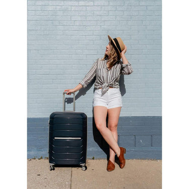 Samsonite Freeform 24 Hardside Spinner Luggage - Navy - (78256-1596) - Open Box