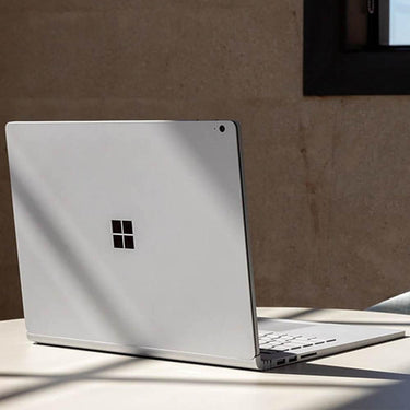 Microsoft Surface Book 3 8GB RAM/256GB SSD 13.3-inch Touchscreen Laptop - Open Box