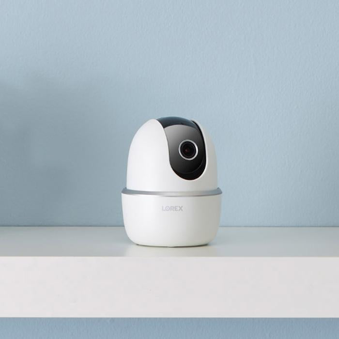 Lorex 2K Pan-Tilt Indoor Wi-Fi Security Camera, White (W462AQC-E)