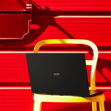 LG gram 17" Ultra-Slim Laptop, Intel i7-1195G7, 16GB/1TB SSD, Black