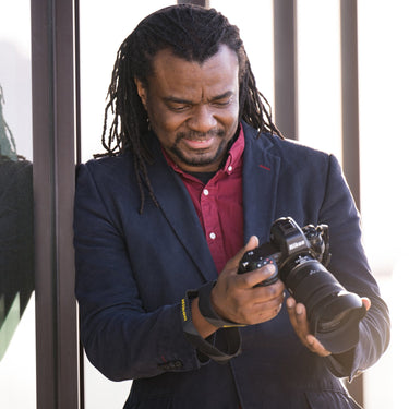 Nikon Z8 Full Frame FX Mirrorless 8K Camera Body + 24-200mm F4-6.3 VR Lens Kit Bundle