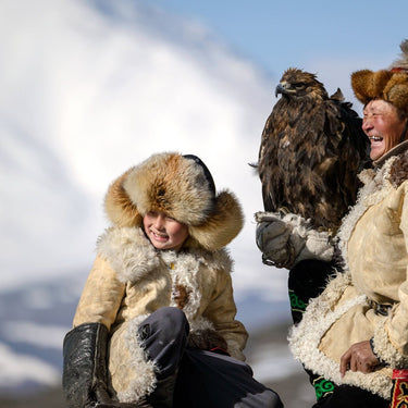 Tamron 150-500mm F/5-6.7 Di III VC VXD Zoom Lens for Nikon Z-Mount Cameras Bundle