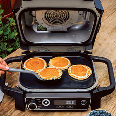 Ninja Woodfire Outdoor Grill and Smoker, Black - Factory Refurbished (OG705CO)