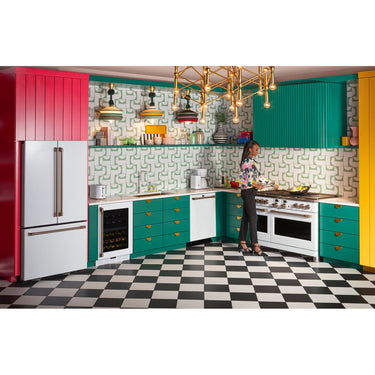 Cafe Specialty Drip Coffee Maker: SCA Certified, 10-Cup - Matte White (Refurbished)