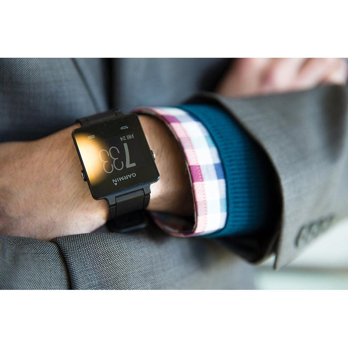 Garmin vivoactive GPS Smartwatch Black w/ Heart Rate Monitor Charging Clip Bundle