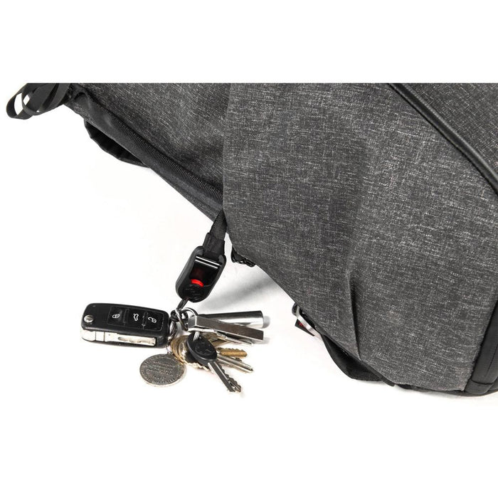 Peak Design Everyday Backpack 30L (Charcoal) w/ Flash Bundle For Nikon