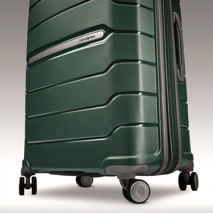 Samsonite Freeform 24" Hardside Spinner Luggage Green + Scale and Pillow