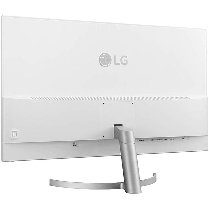 LG 32QK500-C 32" Class QHD LED IPS Monitor w/ Radeon FreeSync + Accessories Bundle
