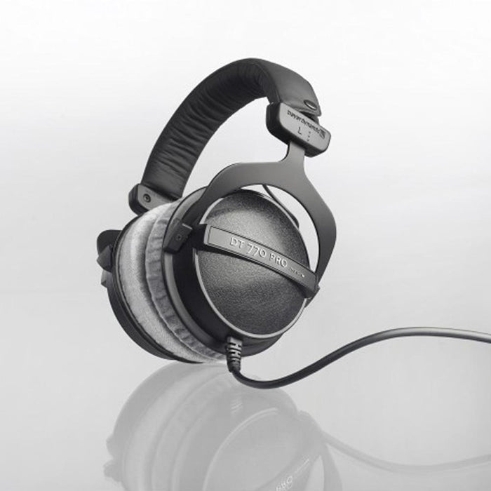 BeyerDynamic DT 770 PRO 250 Ohms Studio Headphones + Headphone Stand Matte Black