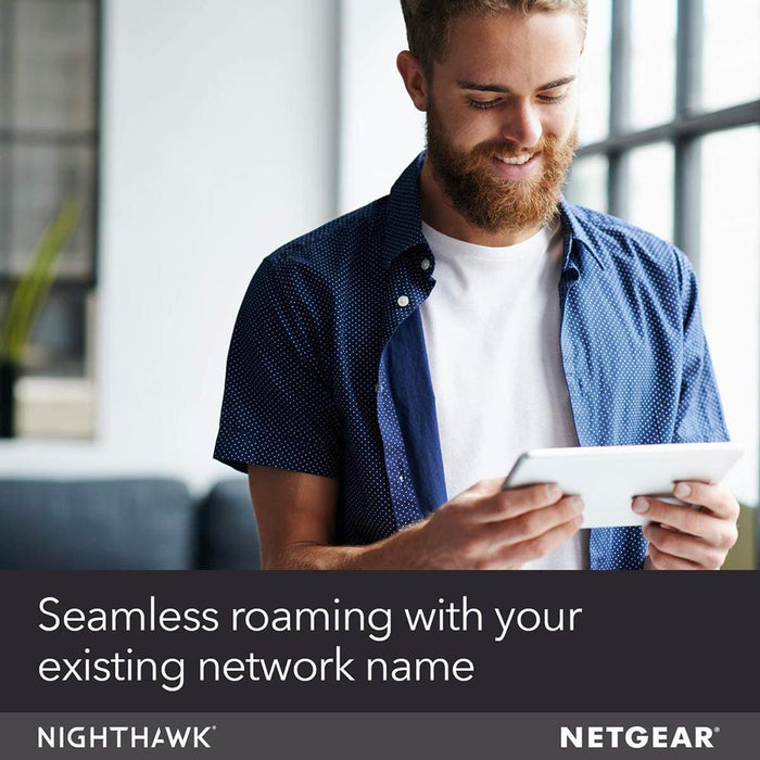 Netgear WiFi Mesh Range Extender EX7700 - Coverage up to 2000 sq.ft. and 40 Devices