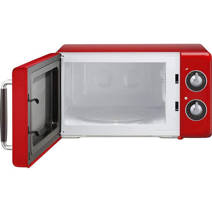 Magic Chef .7 Cubic -ft 700-Watt Retro Microwave (Red)