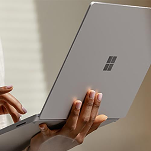 Microsoft VGY-00001 Surface Laptop 3 13.5" Touch Intel i5-1035G7 128GB, Platinum, Open Box