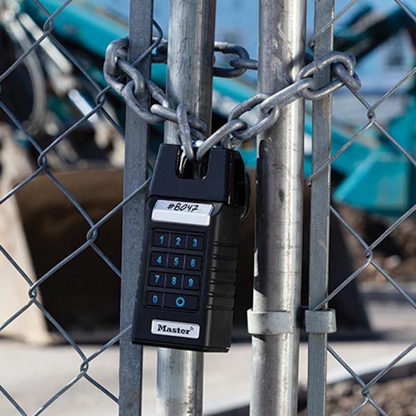 Master Lock ProSeries Bluetooth Shrouded Shackle Smart Padlock - 6400SHENT