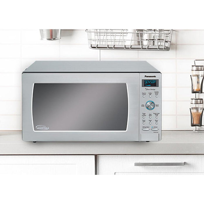 Panasonic 1.6 cu ft Cyclonic wave Stainless Front & Silver Body Dial Control