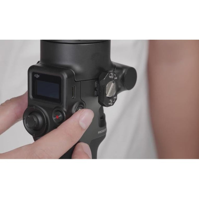 DJI RSC 2 3-Axis Gimbal Stabilizer Pro Combo for DSLR Cameras - Renewed