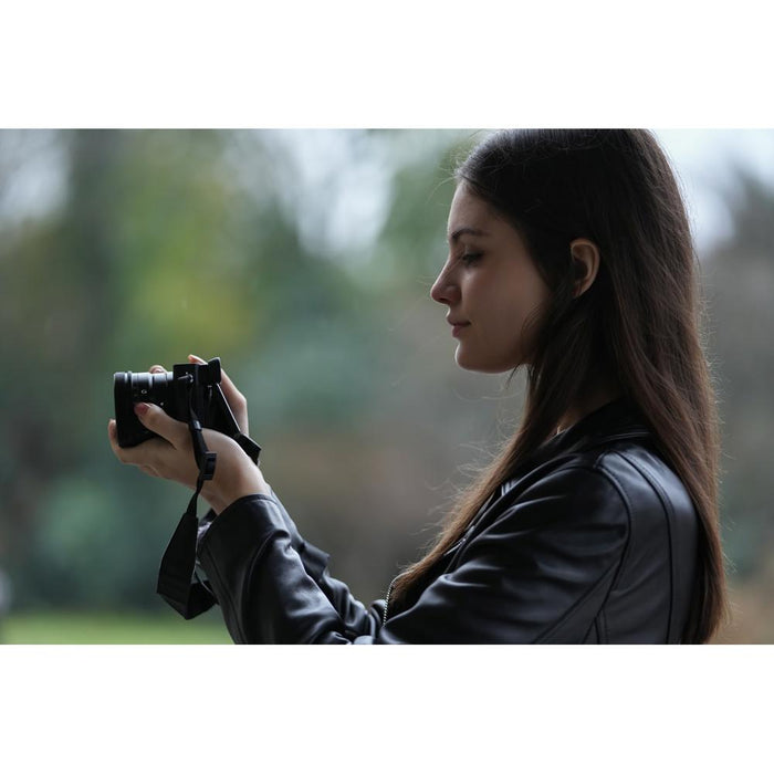 Sony FE 40mm F2.5 G Full Frame Ultra Compact Prime G Lens for E-Mount - Open Box