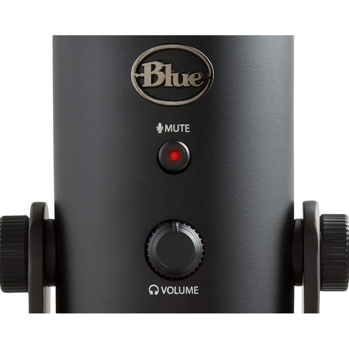 Blue Yeti USB Desk Microphone (Blackout) - 988-000100 - Open Box