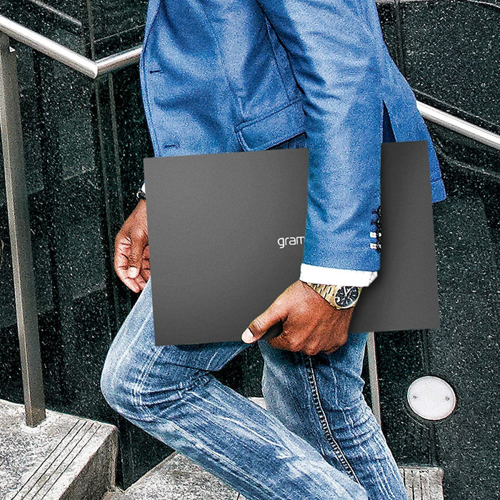 LG gram 17" Ultra-Slim Laptop, Intel i7-1195G7, 16GB/1TB SSD, Black