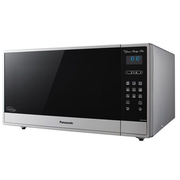 Panasonic 1.6 cu ft 1250W Cyclonic Wave Microwave Oven w/ 2 Year Extended Warranty