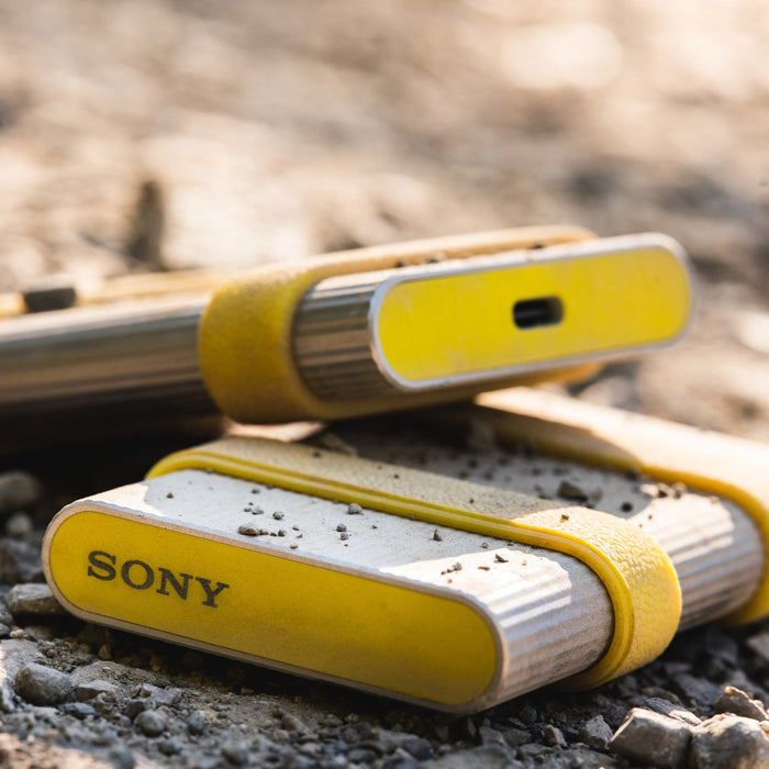 Sony SL-M Series SL-M2 2 TB Solid State Drive, USB 3.1 GEN 2 - Refurbished